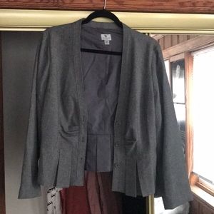 Business casual petite blazer